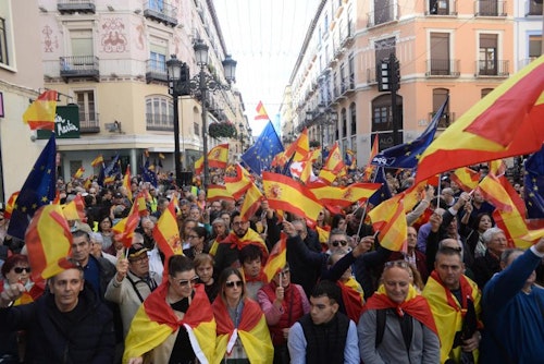 Manifestación contra la amnistía, en directo: última hora de las protestas en Madrid, Sol y Ferraz, y el resto de capitales de provincias de España hoy