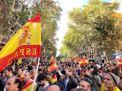 Manifestación contra la amnistía, en directo: última hora de las protestas en Madrid, Sol y Ferraz, y el resto de capitales de provincias de España hoy