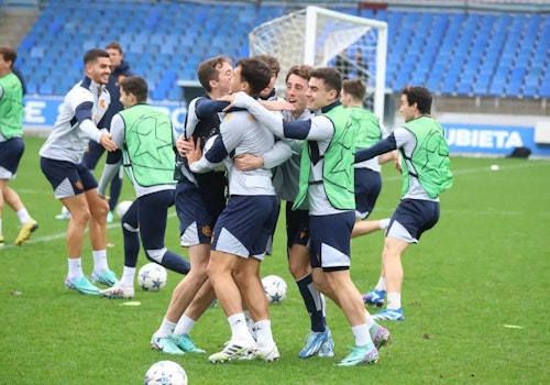 Sigue en directo la rueda de prensa de Imanol Alguacil y Mikel Merino
