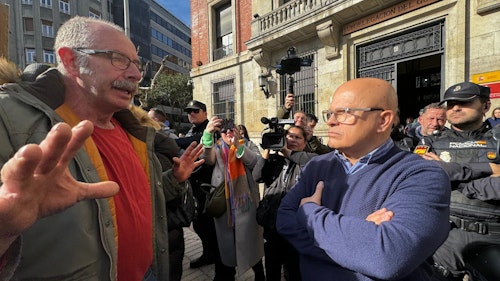 En directo | Los tractores se dirigen a la capital desde diferentes puntos