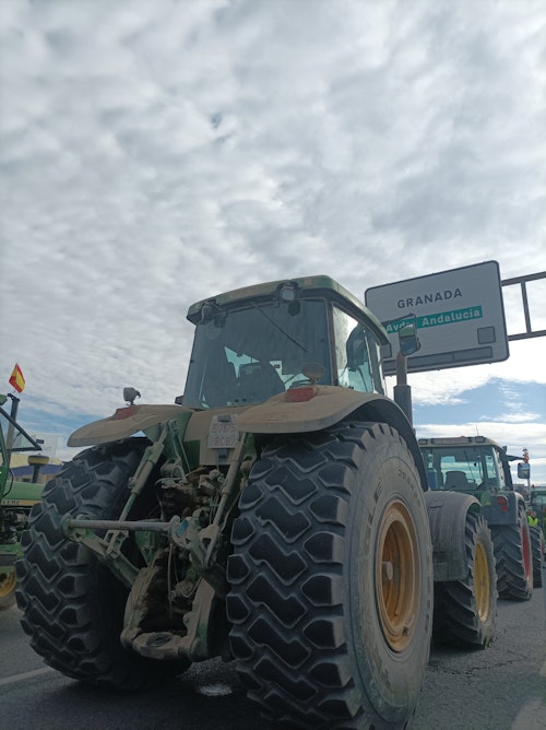 Así hemos contado la tractorada de este martes en Granada