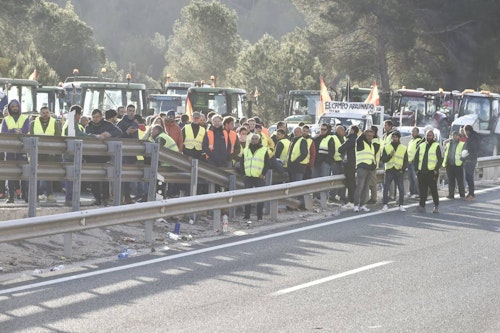Directo | Los tractores abandonan el Puerto de la Cadena y la MU-30