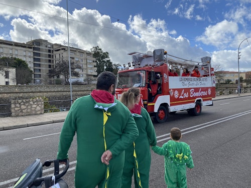 El tiempo da una tregua y llena San Francisco de disfraces