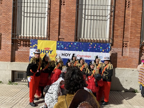 El tiempo da una tregua y llena San Francisco de disfraces