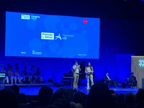 La Reina Letizia derrocha simpatía en Salamanca