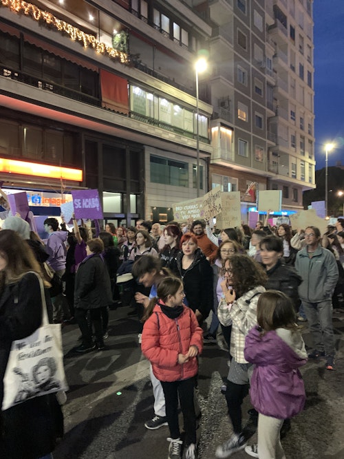 El feminismo dice en Murcia basta a las agresiones sexuales y se acuerda de Palestina