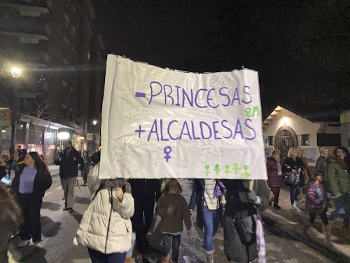 Así han sido las manifestaciones por el Día de la Mujer en Asturias
