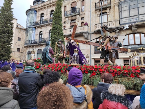 Así han transcurrido las procesiones de este Viernes Santo