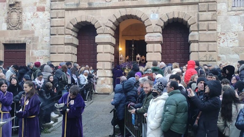 Así han transcurrido las procesiones de este Viernes Santo