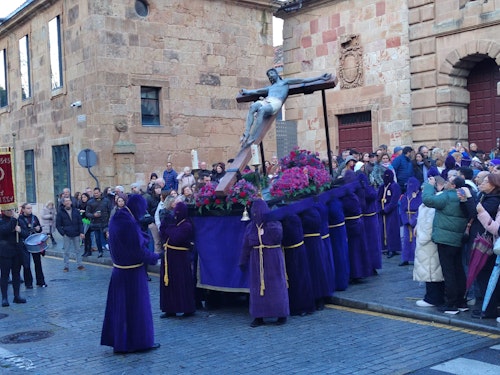 Así han transcurrido las procesiones de este Viernes Santo