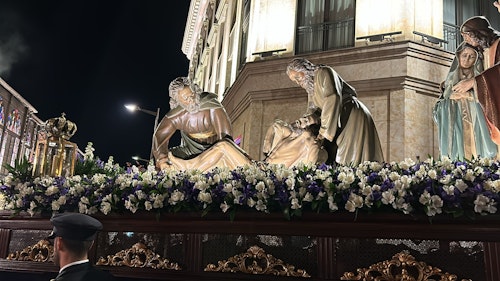 Así han transcurrido las procesiones de este Viernes Santo