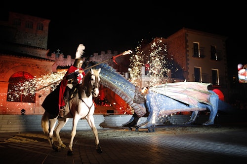 Así hemos narrado el desfile de San Jorge en Cáceres