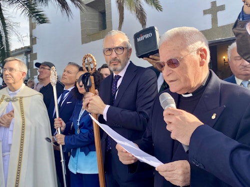 Bajada de la Virgen de la Montaña: el centro de Cáceres recibe a la patrona de la ciudad