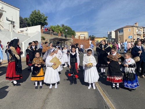 Bajada de la Virgen de la Montaña: el centro de Cáceres recibe a la patrona de la ciudad