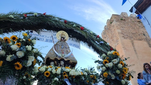 Bajada de la Virgen de la Montaña: el centro de Cáceres recibe a la patrona de la ciudad