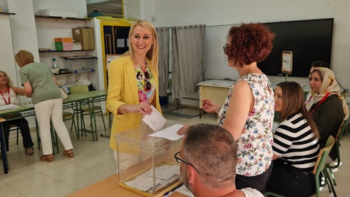 La participación a las 18.00 horas en la Región se queda en el 37,6%, 11,3 puntos menos que en 2019