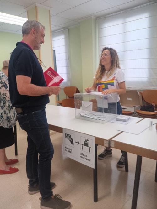 La participación a las 18.00 horas en la Región se queda en el 37,6%, 11,3 puntos menos que en 2019