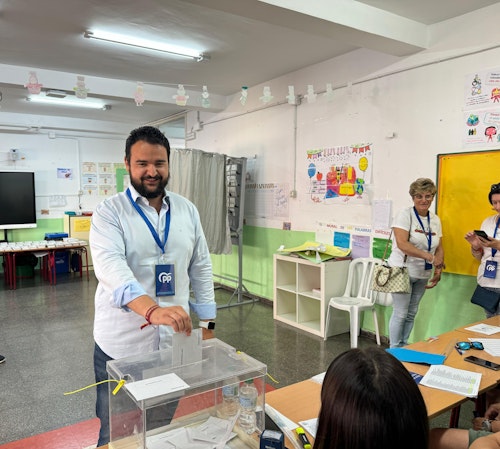 La participación a las 18.00 horas en la Región se queda en el 37,6%, 11,3 puntos menos que en 2019