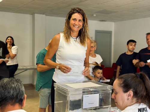 La participación a las 18.00 horas en la Región se queda en el 37,6%, 11,3 puntos menos que en 2019
