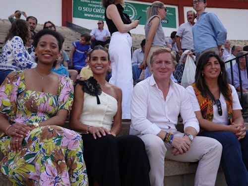 Así hemos narrado la corrida de toros mixta con Mendoza, De Justo y Marín