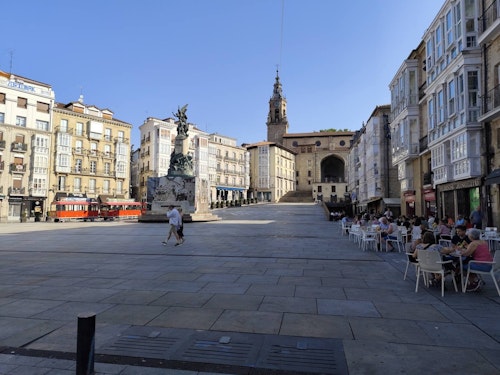 Álava se achicharra y marca una temperatura máxima de 42,8 grados