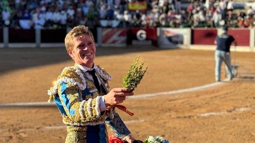 Excelente encierro de Vellosino y apoteosis con Emilio de Justo y Borja Jiménez en Guijuelo