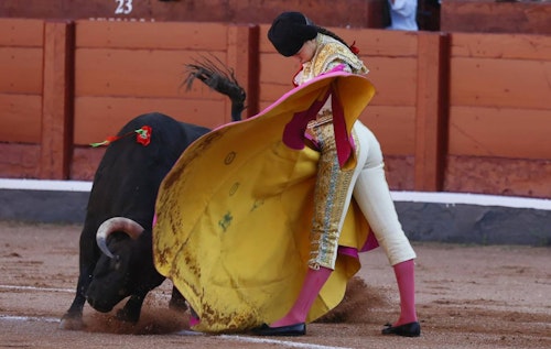 Puerta grande de Jesús de la Calzada en la primera de abono de la Feria taurina de Salamanca