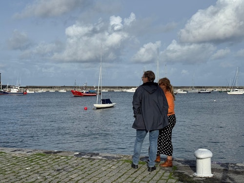 La marea viva lleva al límite a los muelles de Cantabria