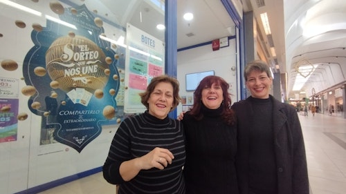 Así hemos narrado en directo los premios de la Lotería de Navidad en Extremadura