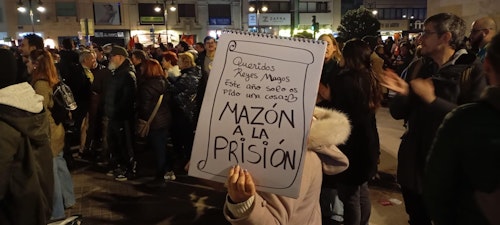 Así hemos contado la protesta en Valencia contra la gestión política de la dana