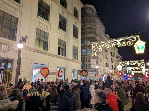Así hemos vivido la Cabalgata del Heraldo Real en Granada