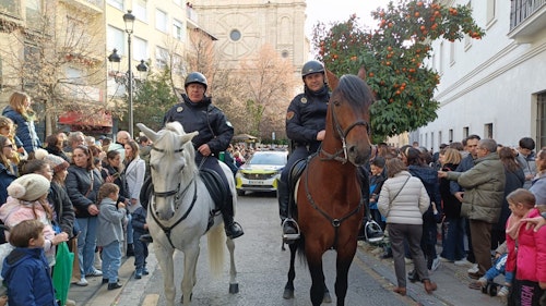 Así hemos contado la Cabalgata de los Reyes Magos en Granada