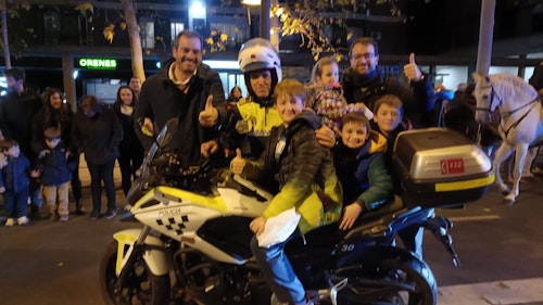 Así hemos contado la Cabalgata de los Reyes Magos en Granada