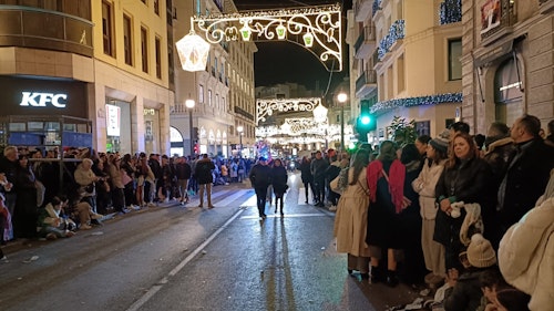 Así hemos contado la Cabalgata de los Reyes Magos en Granada