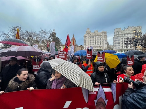 Así hemos contado la manifestación en Valencia contra Mazón