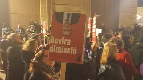 Así hemos contado la manifestación en Valencia contra Mazón