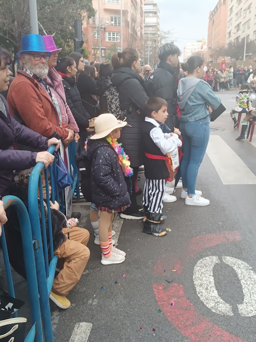 Así hemos contado el desfile infantil de comparsas del Carnaval de Badajoz
