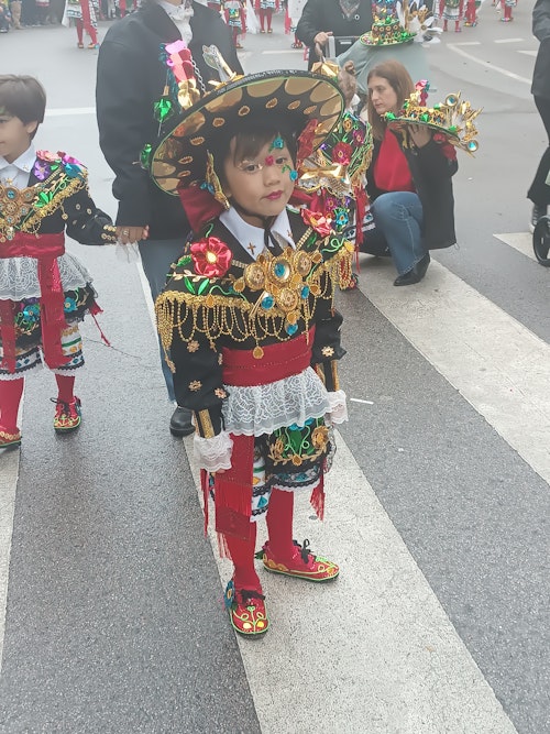 Así hemos contado el desfile infantil de comparsas del Carnaval de Badajoz
