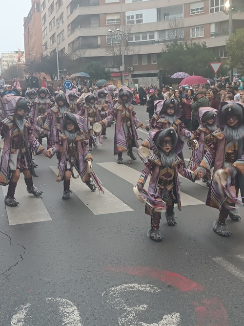 Así hemos contado el desfile infantil de comparsas del Carnaval de Badajoz