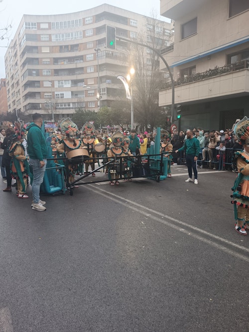 Así hemos contado el desfile infantil de comparsas del Carnaval de Badajoz