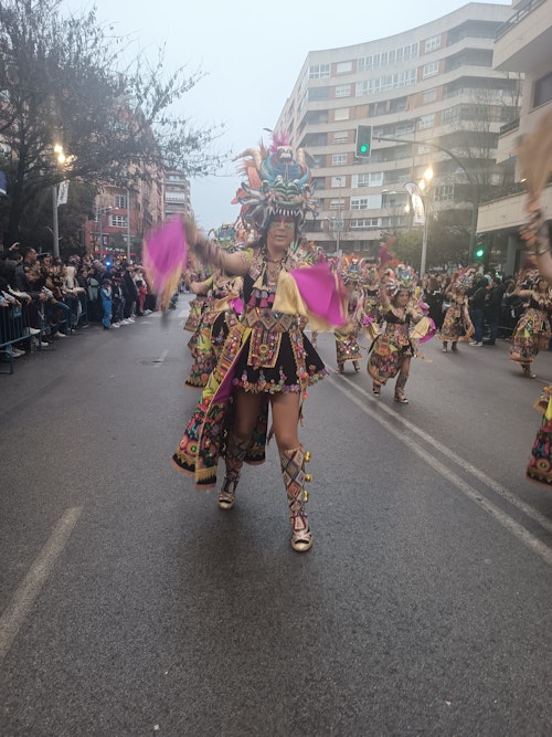 Así hemos contado el desfile infantil de comparsas del Carnaval de Badajoz
