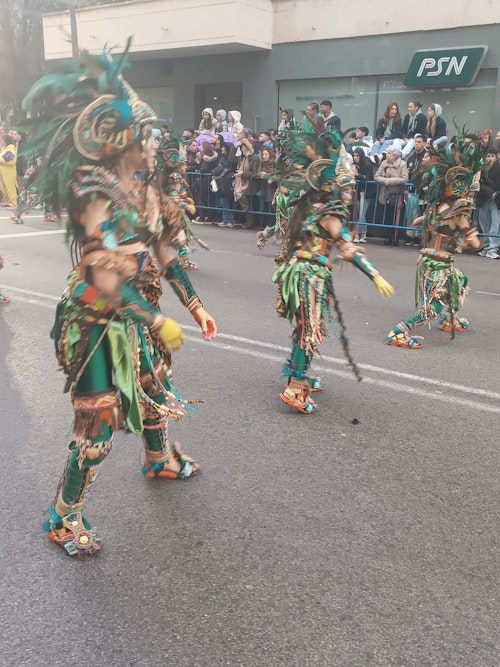 Así hemos contado el desfile infantil de comparsas del Carnaval de Badajoz