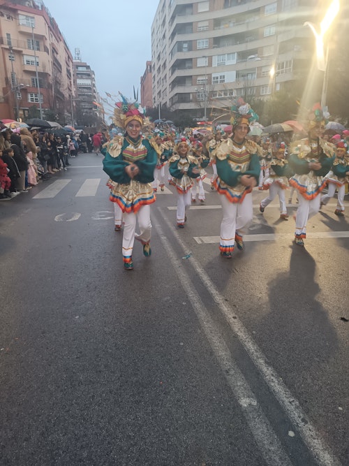 Así hemos contado el desfile infantil de comparsas del Carnaval de Badajoz