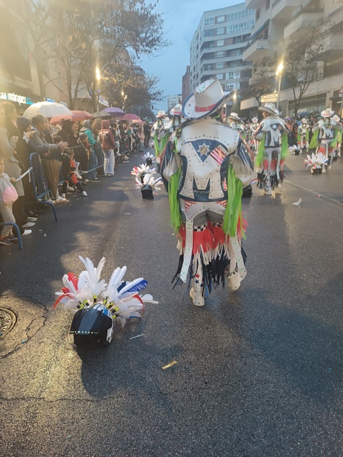 Así hemos contado el desfile infantil de comparsas del Carnaval de Badajoz