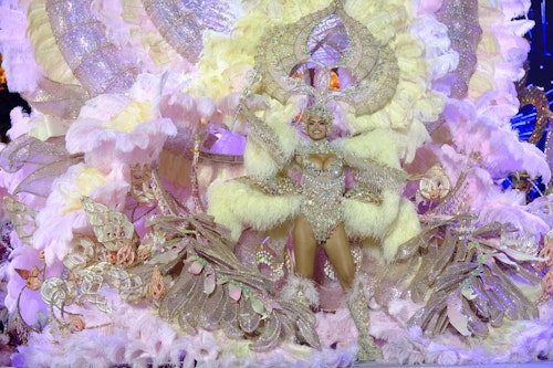 Coral Gutiérrez, nueva reina del carnaval de Las Palmas de Gran Canaria