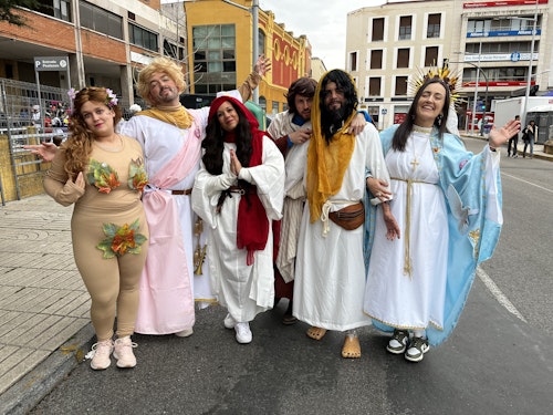 Así hemos narrado la jornada del sábado del Carnaval de Badajoz 2025