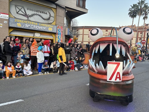 Así ha sido el desfile del Antroxu de Gijón