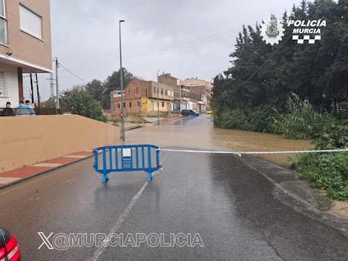 La última hora de las lluvias por el temporal en la Región de Murcia, en directo | Las crecidas de ramblas obligan a cortar varias carreteras