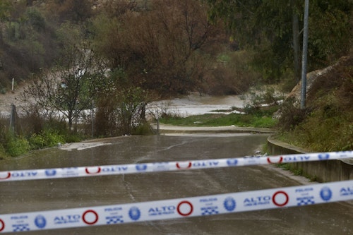 La última hora de las lluvias por el temporal en la Región de Murcia, en directo | Las crecidas de ramblas obligan a cortar varias carreteras