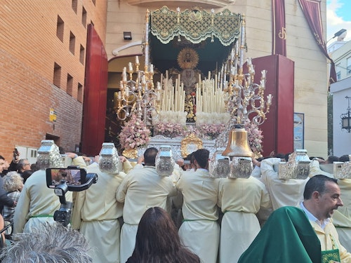 Directo| Penas, Rescate, Sentencia y Humillación suspenden sus salidas y el Rocío y Nueva Esperanza se vuelven